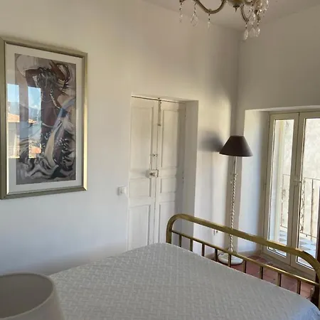 Appartement Dans Un Immeuble Du 15eme Siecle